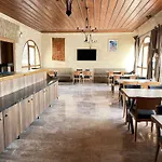 Cave Saksagan 5*