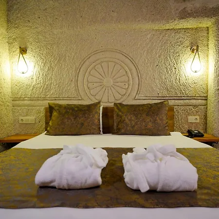 Hotel Cave Saksagan 5*