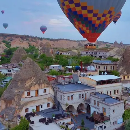 Cave Saksagan Hotel 5*