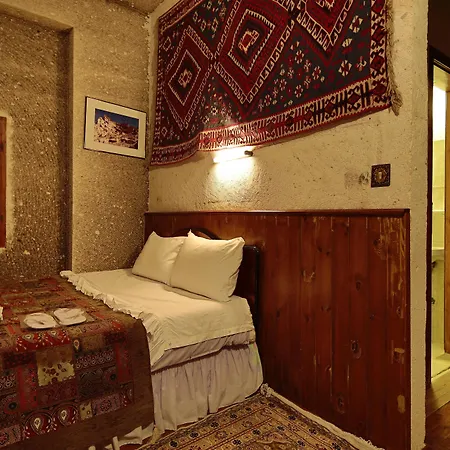 Cave Saksagan 5*