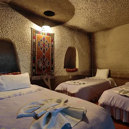 Cave Saksagan Hotel 5*