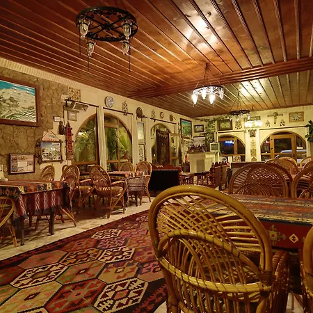 Hotel Cave Saksagan Göreme