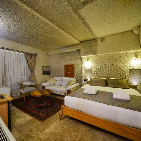 Cave Saksagan Hotell Göreme