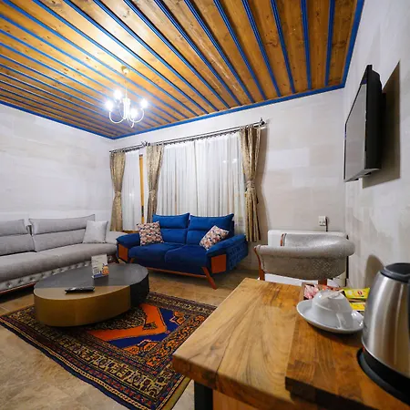 Cave Saksagan Hotel 5*