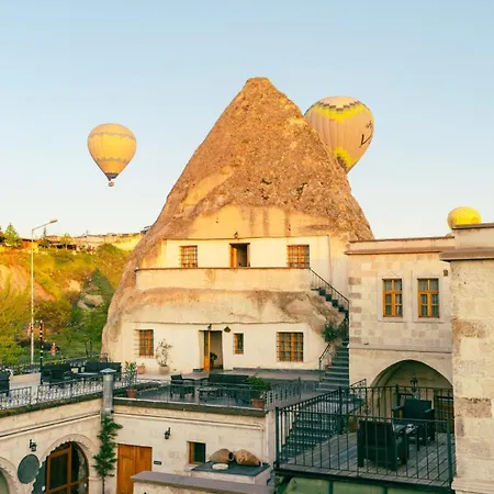 Cave Saksagan Hotel