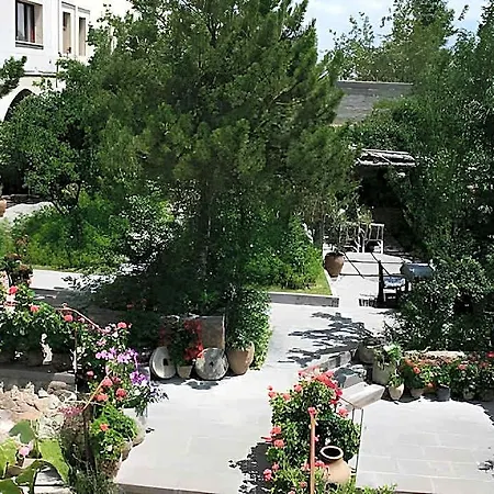 Cave Saksagan Göreme
