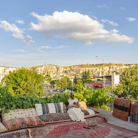 Cave Saksagan Hotel