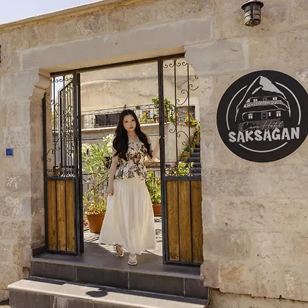 Cave Saksagan Hotel