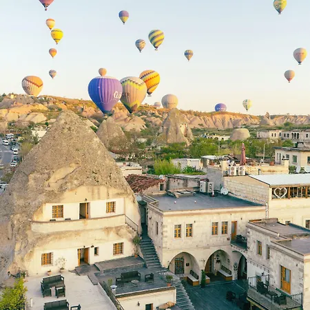 Cave Saksagan 5* Göreme