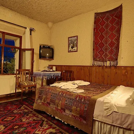 Hotel Cave Saksagan