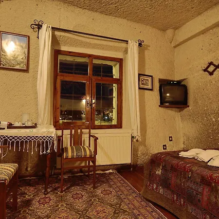 Hotel Cave Saksagan