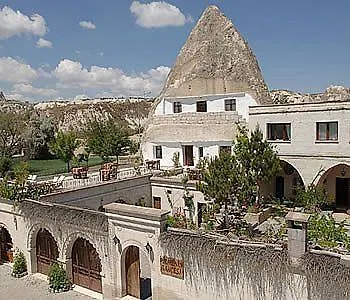 Cave Saksagan גורמה